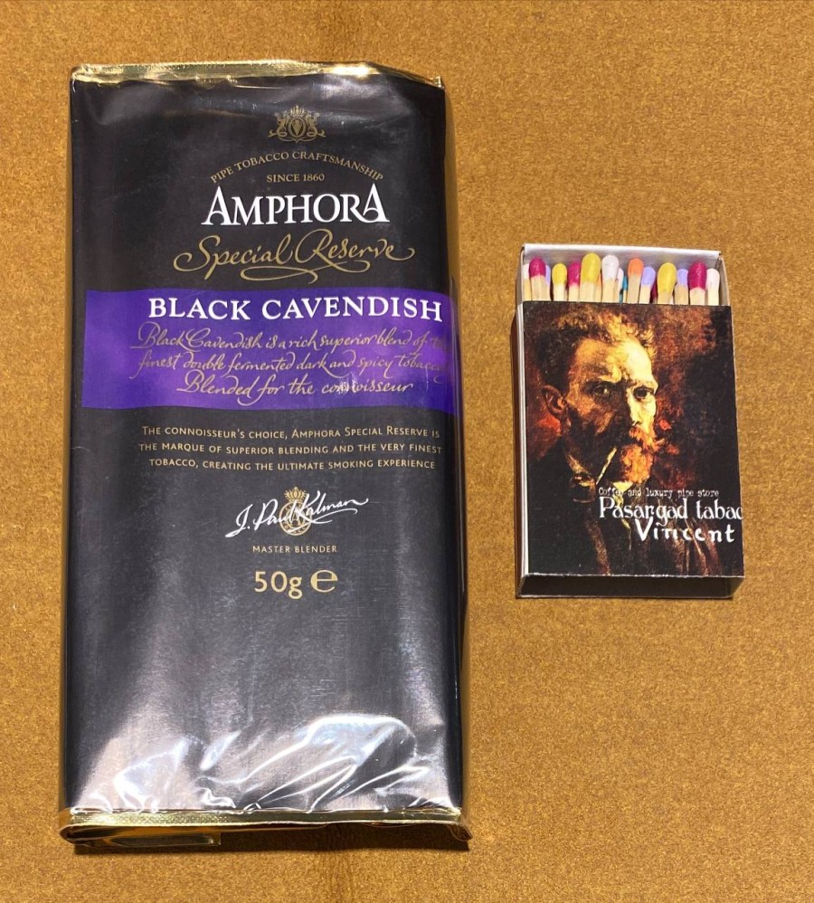 Amphora 🏺 black cavendish special reserve